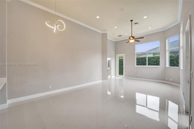 Building Photo - 8006 N Savannah Cir