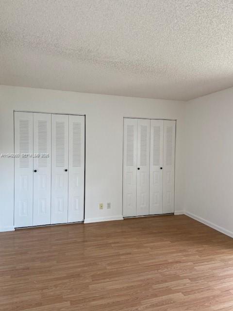 Building Photo - 1902 Bermuda Cir