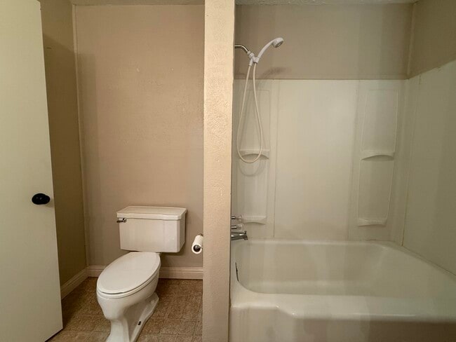 Building Photo - 4913 18th St