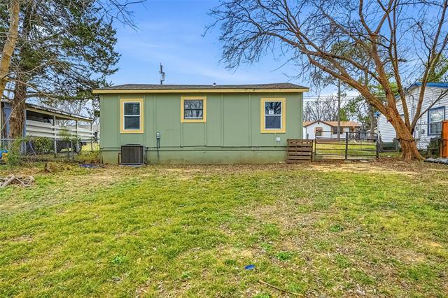 Building Photo - 1612 Lyndana Dr