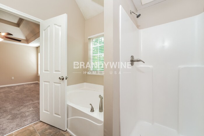 Building Photo - 115 Shelby Oaks Trail