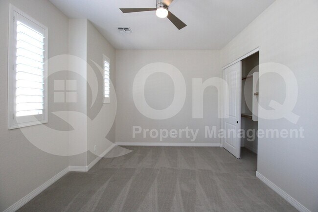 Building Photo - 3469 E Orleans Dr