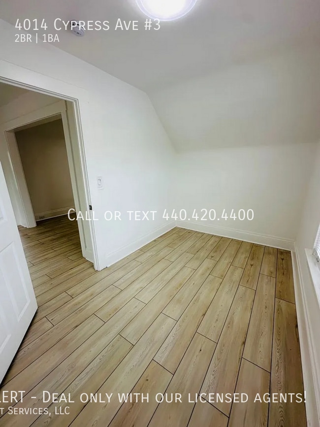 Building Photo - 4014 Cypress Ave