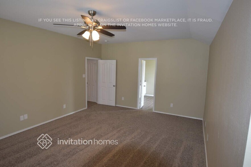 Building Photo - 7215 Fossil Garden Dr