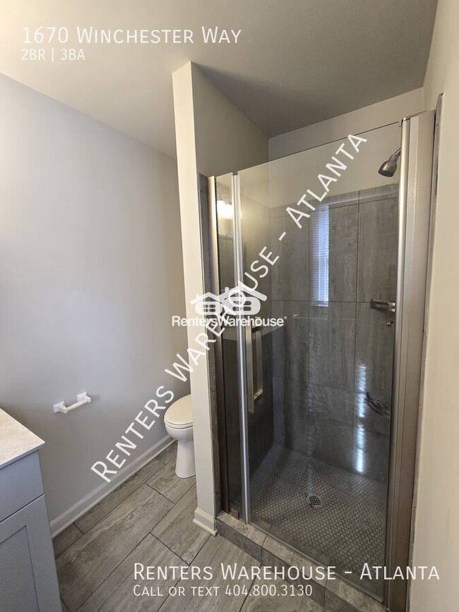 Building Photo - Charming Newly Remodeled Townhouse for Ren...