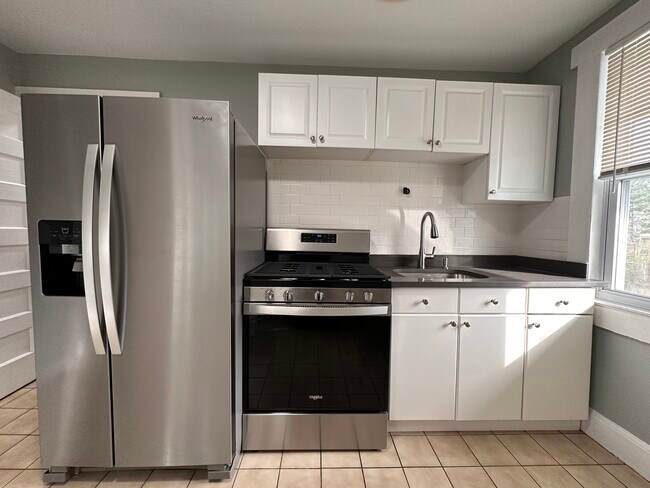 Kitchen 2 - 229 Walnut St