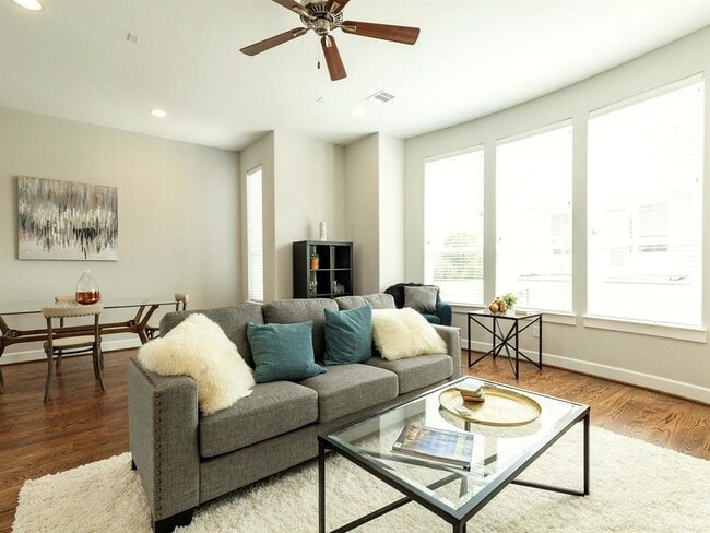 Building Photo - 1815 Napa Creek Ln