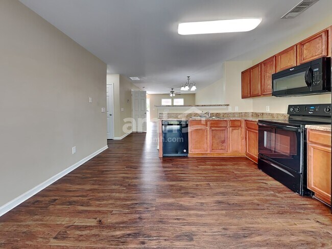 Building Photo - 406 Flint Dr