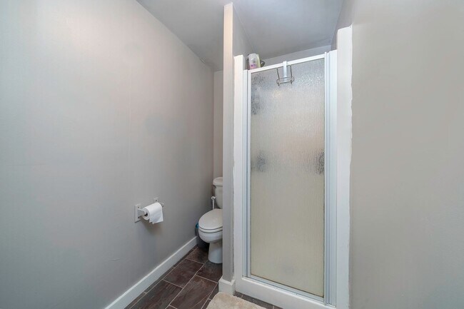 Building Photo - 2353 Sidney St