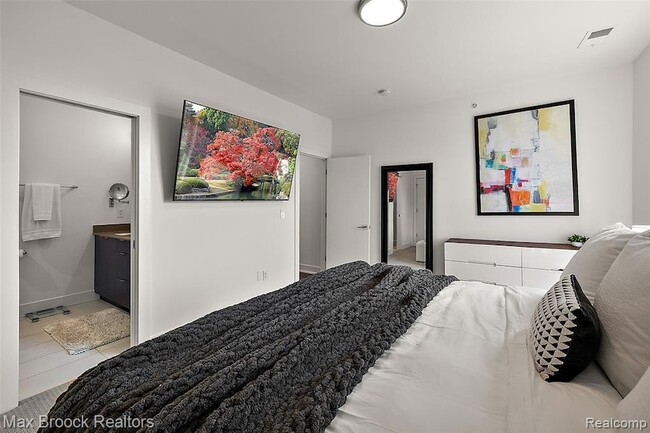 Building Photo - 284 Alfred St