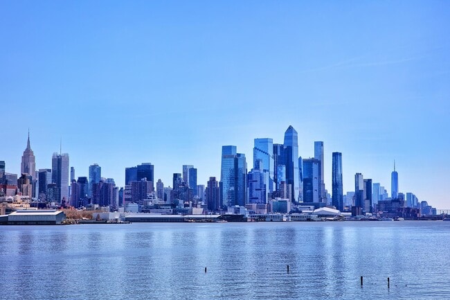 Building Photo - 470 Buffalo Ct