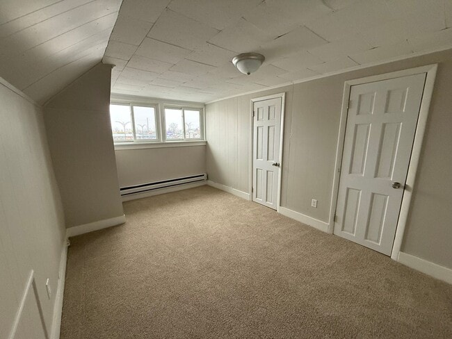 Building Photo - Stone Fortress Plaza Holdings, LLC