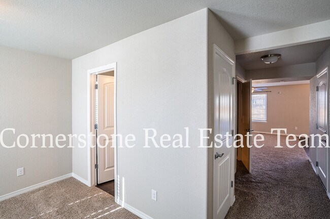 Building Photo - 10758 Saco Dr