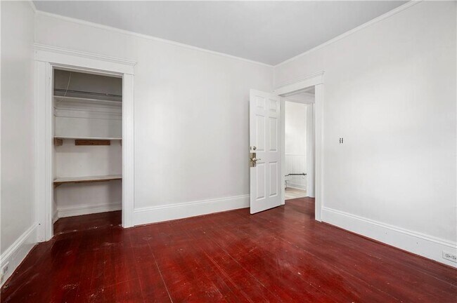 Building Photo - 143-143 Sumter St