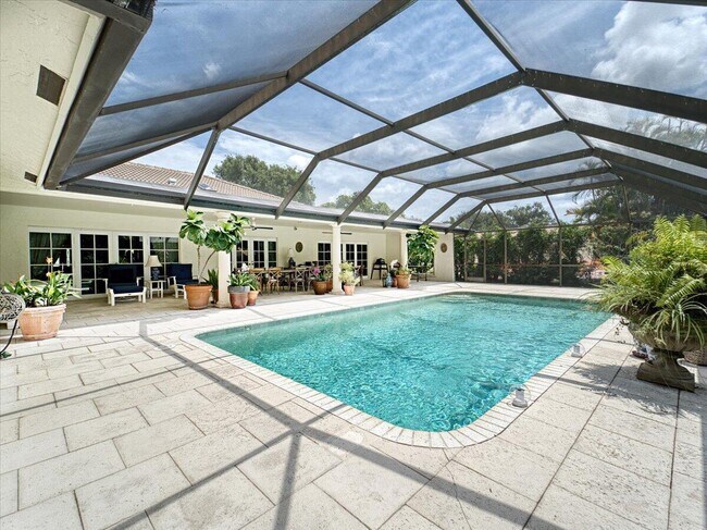 Building Photo - 2908 Banyan Blvd Cir NW