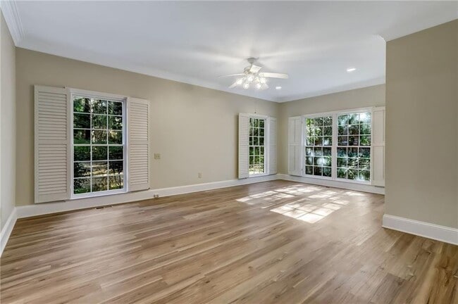 Building Photo - 344 Lost Creek Dr NW