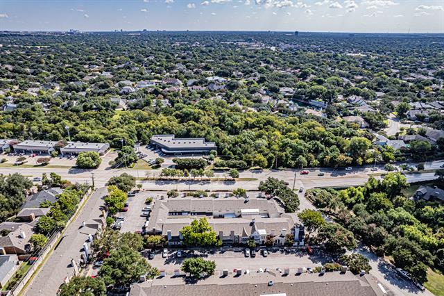 Building Photo - 15927 Preston Rd