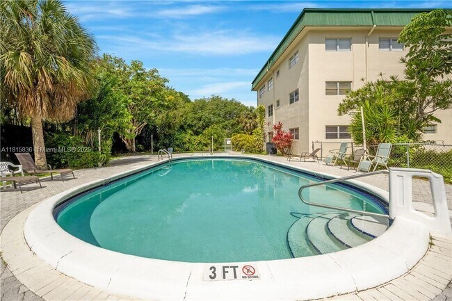 Building Photo - 1450 Atlantic Shores Blvd
