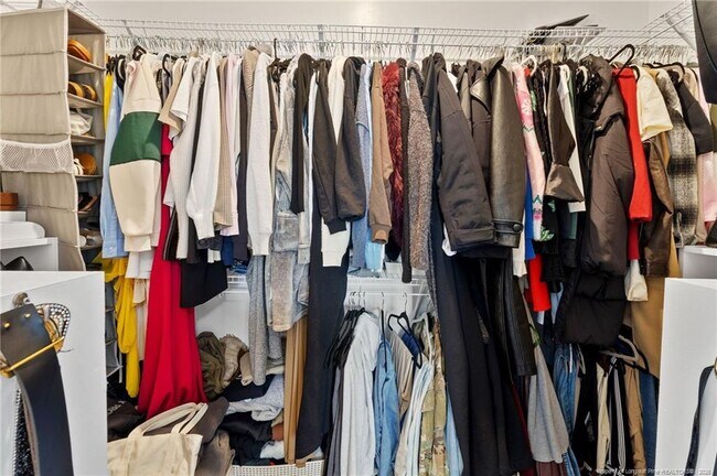 Building Photo - 516 Loom Dr