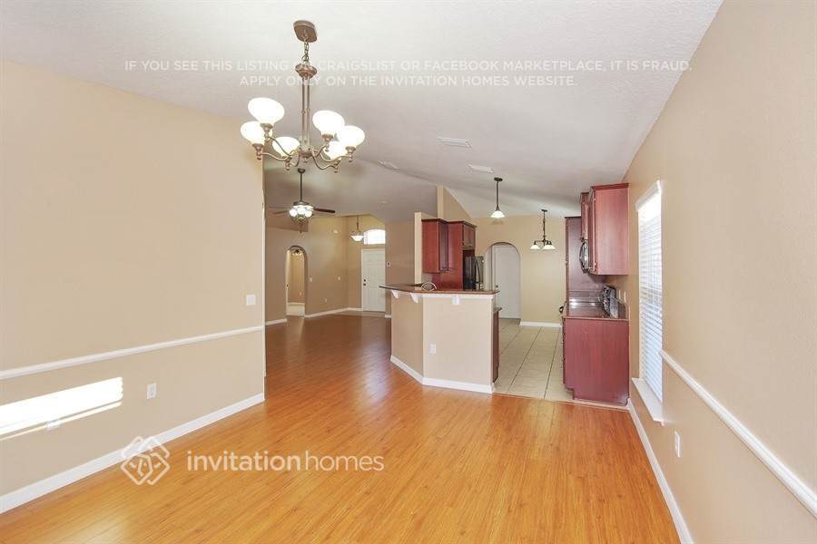 Building Photo - 14127 Econ Woods Ln
