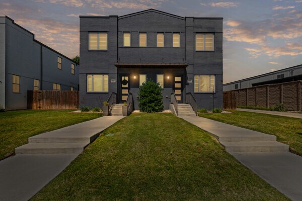 Primary Photo - 124 Wimberly St