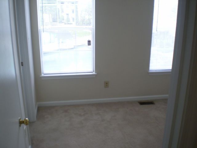 Building Photo - 12716 Daybreak Cir