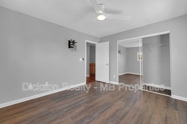 Building Photo - 2125 Peaceful Valley Dr