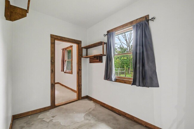 Building Photo - 7204 Thornapple River Ct SE