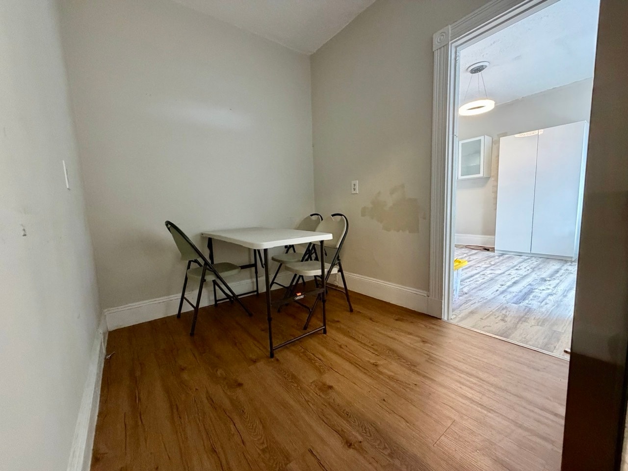 Building Photo - 14 Glenville Ave