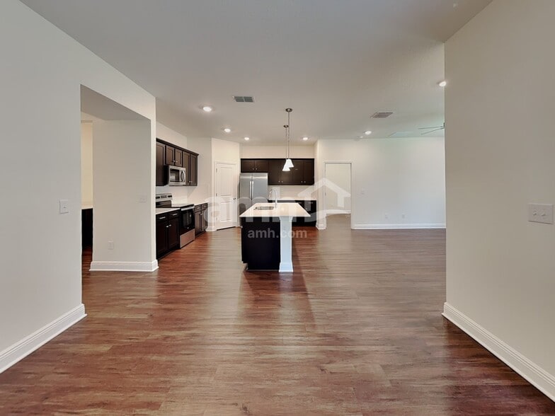 Building Photo - 6347 Emerald Hls Wy