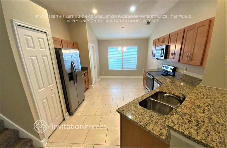 Building Photo - 3155 Wandering Oaks Dr
