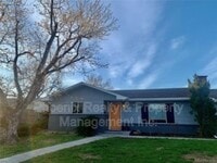 Building Photo - 4000 Darley Ave