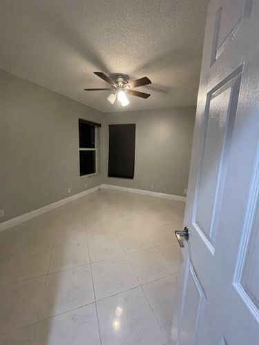 Building Photo - 6235 Vista Del Mar