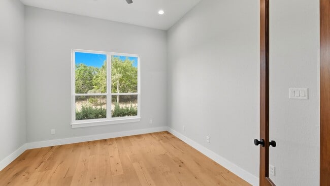 Building Photo - 103 River Mountain Dr