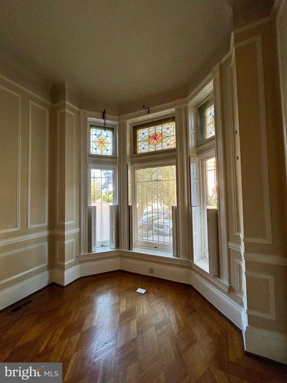 Building Photo - 2352 Eutaw Pl