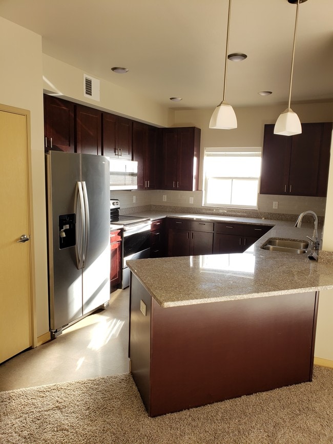 The Meadows 1719 Moon Meadows Dr Rapid City SD 57702 Apartment Finder