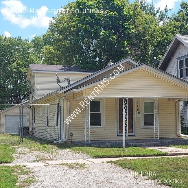 Primary Photo - 2210 SW Fillmore St
