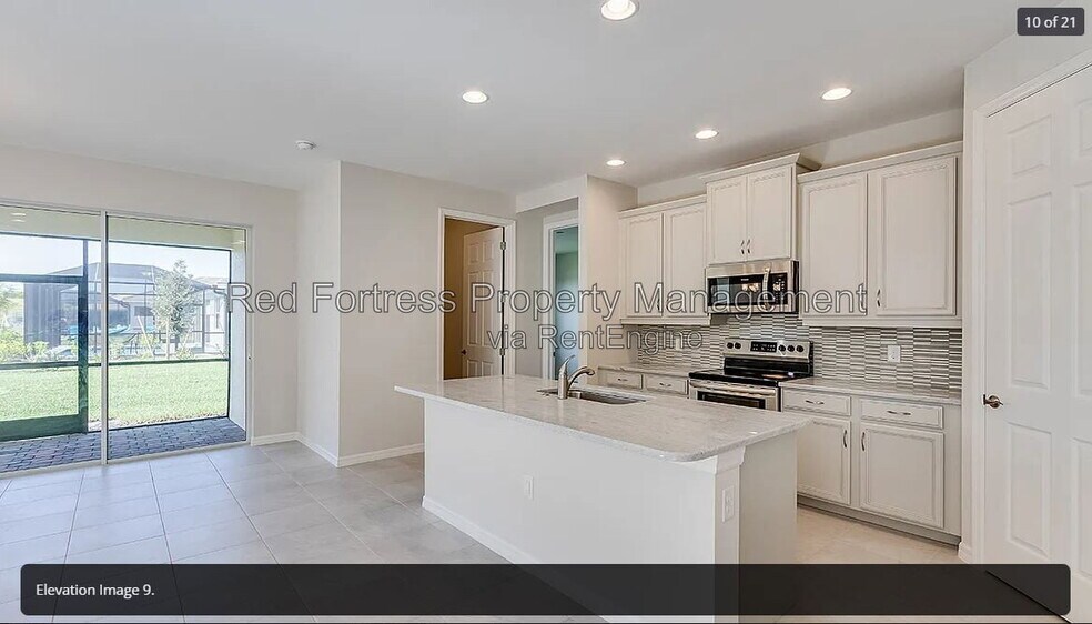 Building Photo - 15240 Floresta Ln