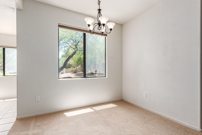 Building Photo - Beautiful 2 bed/2bath condo in Scottsdale!!