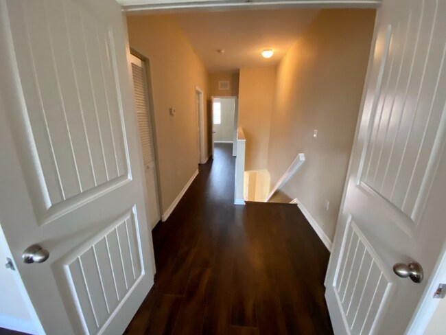 Building Photo - 3538 NW 29th Ct