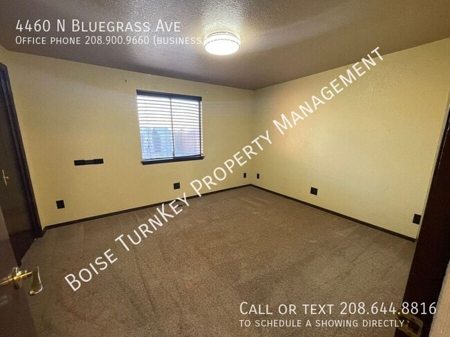 Building Photo - 4460 N Bluegrass Ave