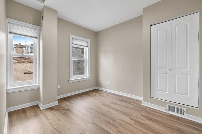 Building Photo - 817 T St NW