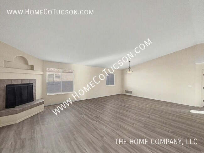 Building Photo - 2314 Silvergate Pl