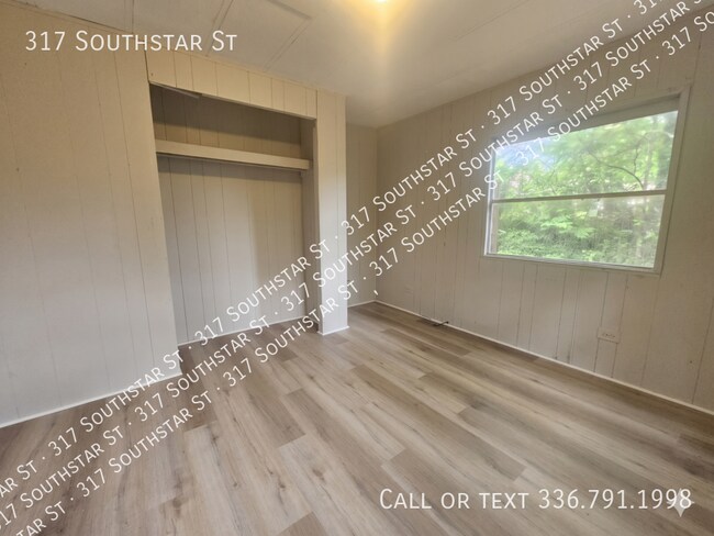 Building Photo - 317 Southstar St
