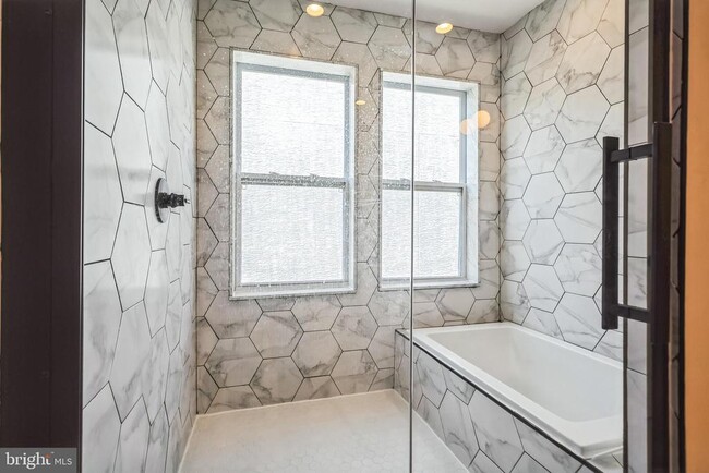 Building Photo - 840 Leland St