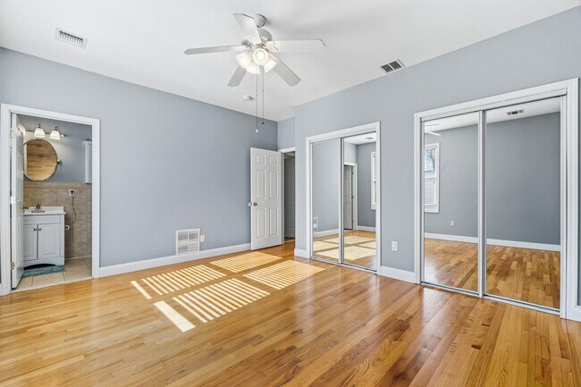 Building Photo - 437 2nd St