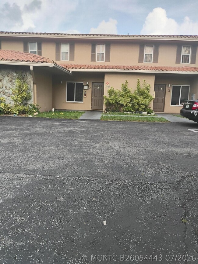 Building Photo - 4116 Riverside Dr