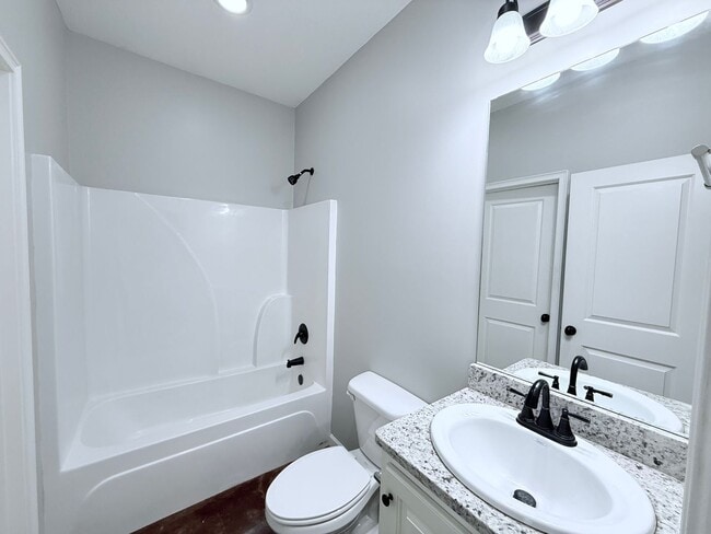 Building Photo - 101 Private Rd 4017