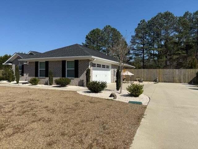 Building Photo - 1215 Seagrove Dr