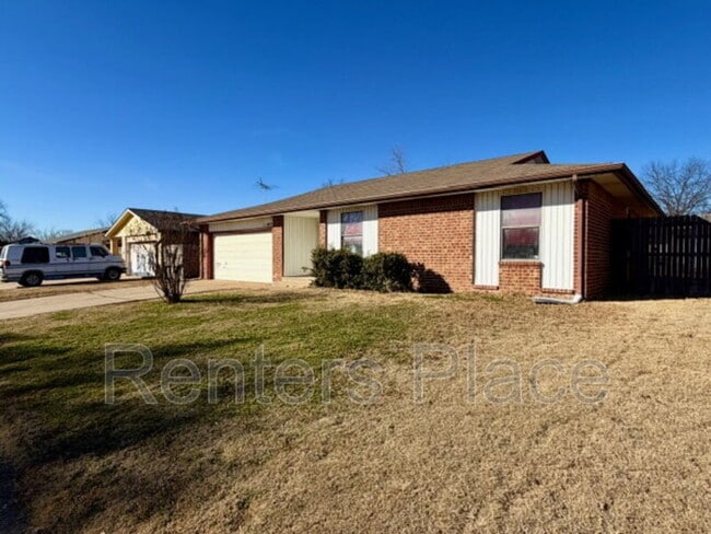 Building Photo - 11805 E 81st St N